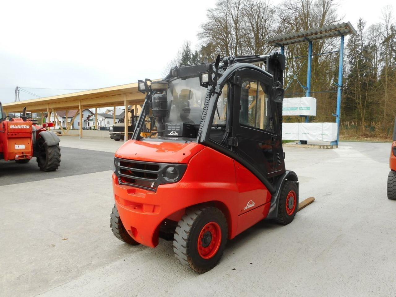 Linde h40d mit vollkabine + rußfilter + seitenschieber - Carretilla elevadora: foto 4 Linde h40d mit vollkabine + rußfilter + seitenschieber - Carretilla elevadora: foto 4
