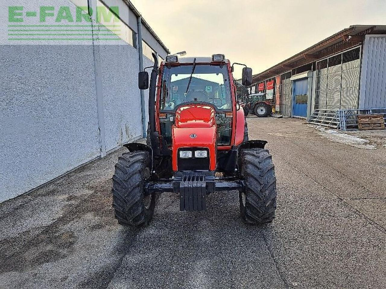 Lindner geotrac 83 a - Tractor: foto 2 Lindner geotrac 83 a - Tractor: foto 2