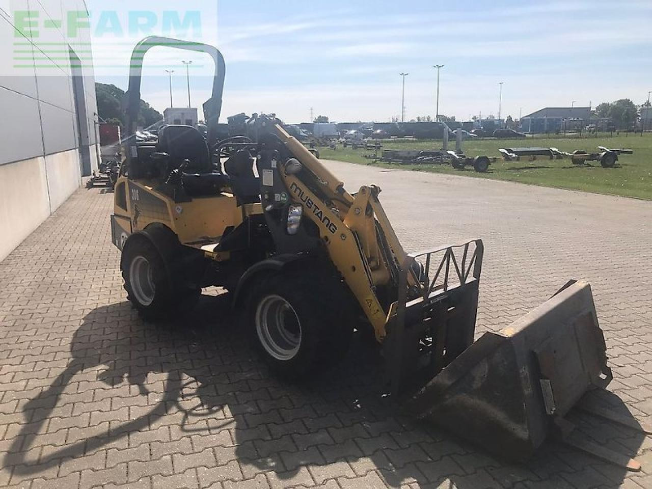 Manitou al 306 - Miniexcavadora: foto 5 Manitou al 306 - Miniexcavadora: foto 5