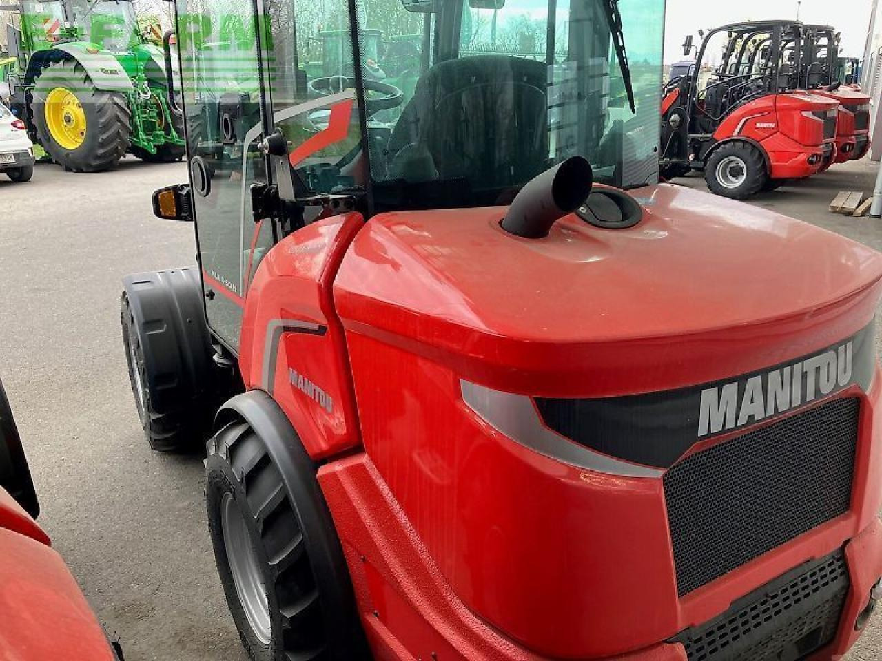 Manitou mla 4-50 - Miniexcavadora: foto 4 Manitou mla 4-50 - Miniexcavadora: foto 4