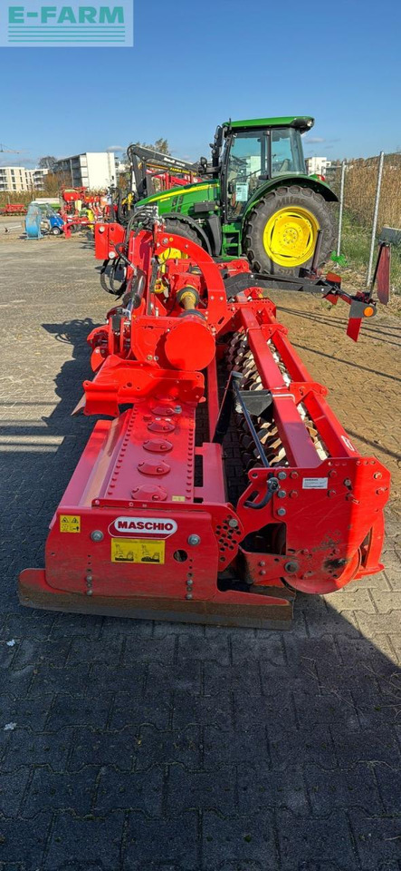 Maschio Toro 7000 - Equipo para trabajo del suelo: foto 2 Maschio Toro 7000 - Equipo para trabajo del suelo: foto 2