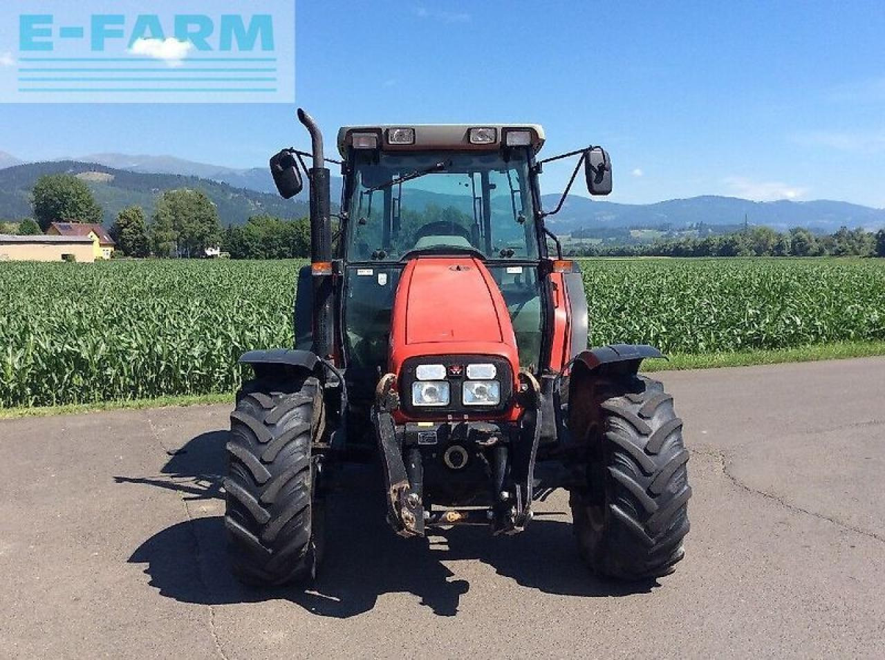 Massey Ferguson 4345 - Tractor: foto 3 Massey Ferguson 4345 - Tractor: foto 3