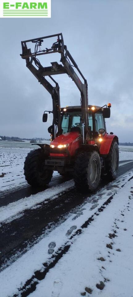 Massey Ferguson 5611 Dyna-4 EFFICIENT - Tractor: foto 1 Massey Ferguson 5611 Dyna-4 EFFICIENT - Tractor: foto 1