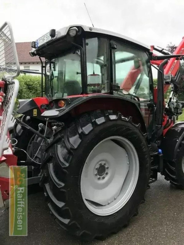 Massey Ferguson 5711 dyna 4 power - Tractor: foto 4 Massey Ferguson 5711 dyna 4 power - Tractor: foto 4