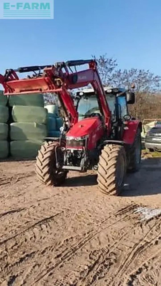 Massey Ferguson 5713 sl - Tractor: foto 1 Massey Ferguson 5713 sl - Tractor: foto 1
