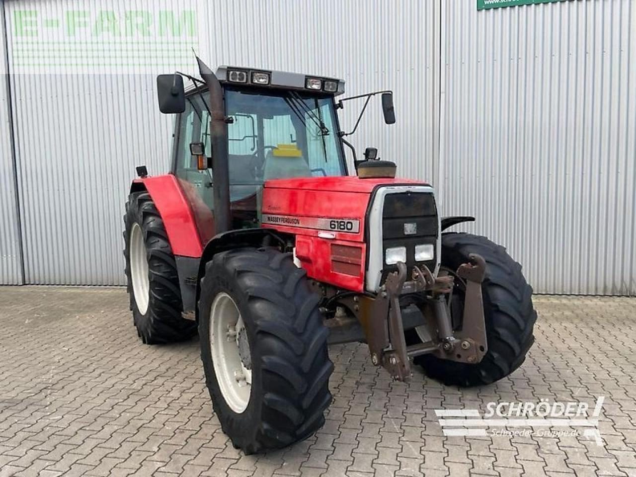 Massey Ferguson 6180 - Tractor: foto 1 Massey Ferguson 6180 - Tractor: foto 1