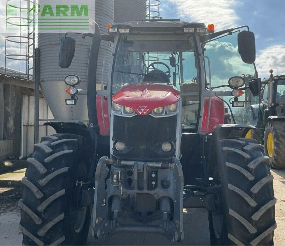 Massey Ferguson 6s.155 - Tractor: foto 4 Massey Ferguson 6s.155 - Tractor: foto 4