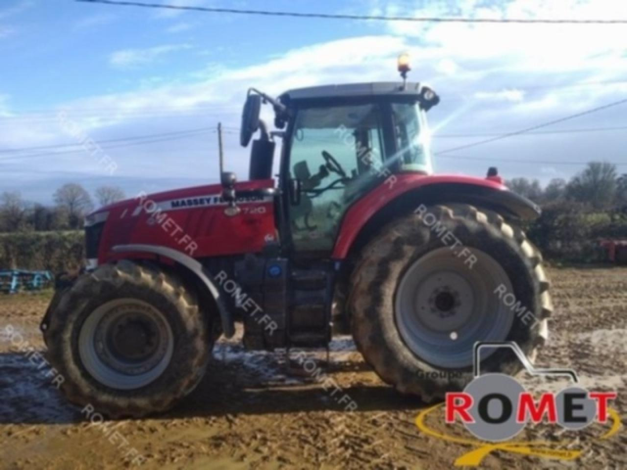 Massey Ferguson 7720 d6 ef Efficient - Tractor: foto 2 Massey Ferguson 7720 d6 ef Efficient - Tractor: foto 2