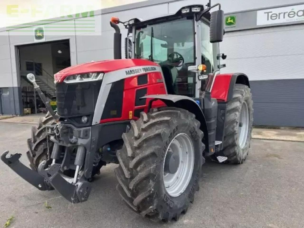 Massey Ferguson 8s.205 - Tractor: foto 3 Massey Ferguson 8s.205 - Tractor: foto 3