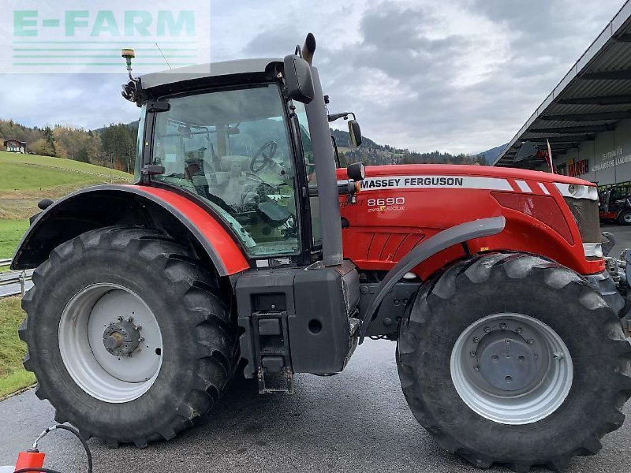 Massey Ferguson mf 8690 dyna-vt - Tractor: foto 5 Massey Ferguson mf 8690 dyna-vt - Tractor: foto 5