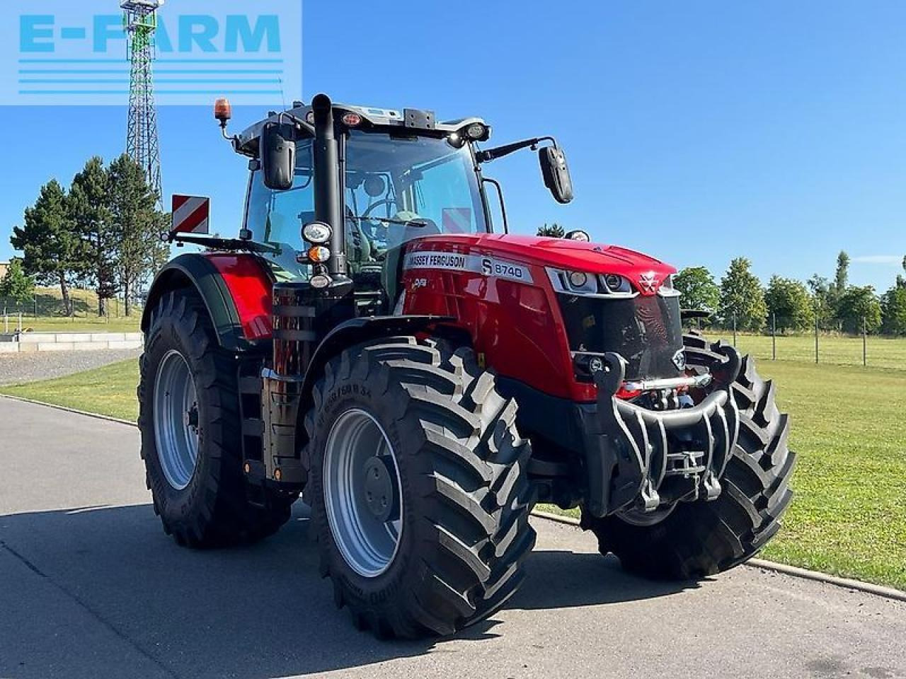 Massey Ferguson mf 8740 s dyna-vt exclusive Exclusive - Tractor: foto 1 Massey Ferguson mf 8740 s dyna-vt exclusive Exclusive - Tractor: foto 1