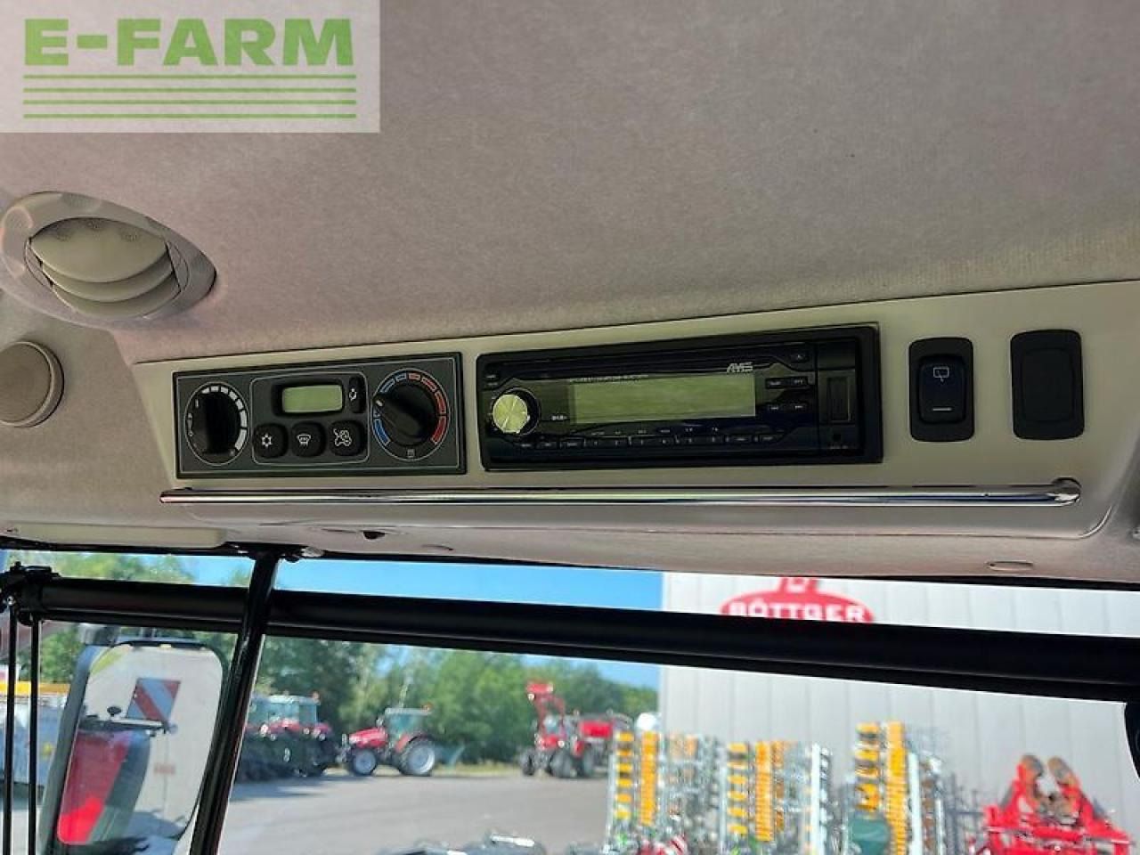 Massey Ferguson mf 8740 s dyna-vt exclusive Exclusive - Tractor: foto 5 Massey Ferguson mf 8740 s dyna-vt exclusive Exclusive - Tractor: foto 5