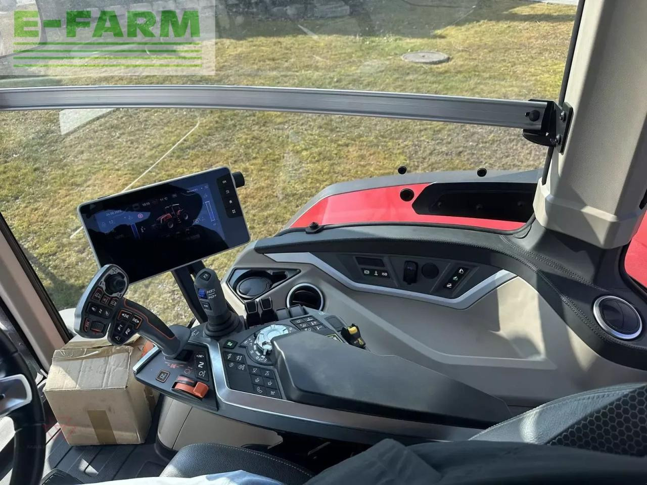 Massey Ferguson mf 8s.265 - Tractor: foto 3 Massey Ferguson mf 8s.265 - Tractor: foto 3