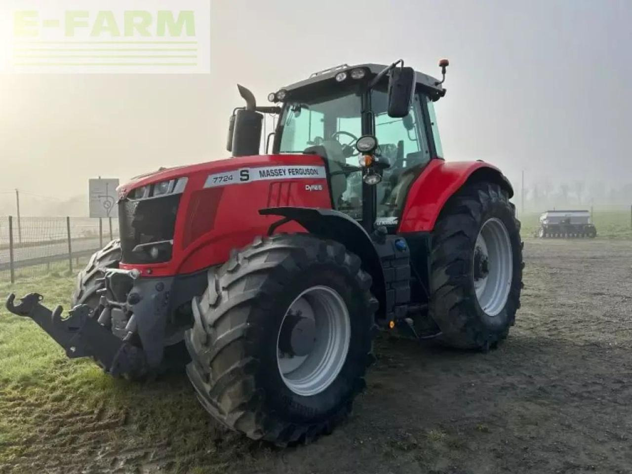 Massey Ferguson mf7724s - Tractor: foto 1 Massey Ferguson mf7724s - Tractor: foto 1