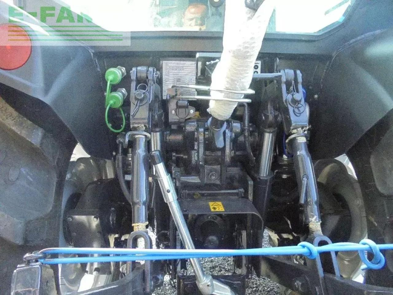 McCormick x2.055 - Tractor: foto 5 McCormick x2.055 - Tractor: foto 5