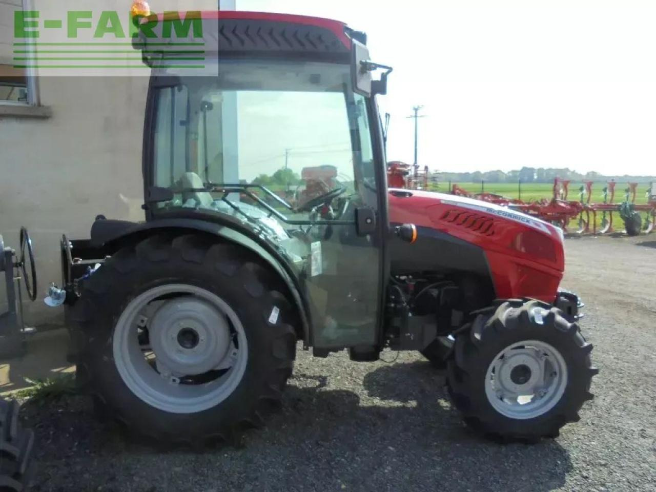 McCormick x2.055 - Tractor: foto 4 McCormick x2.055 - Tractor: foto 4