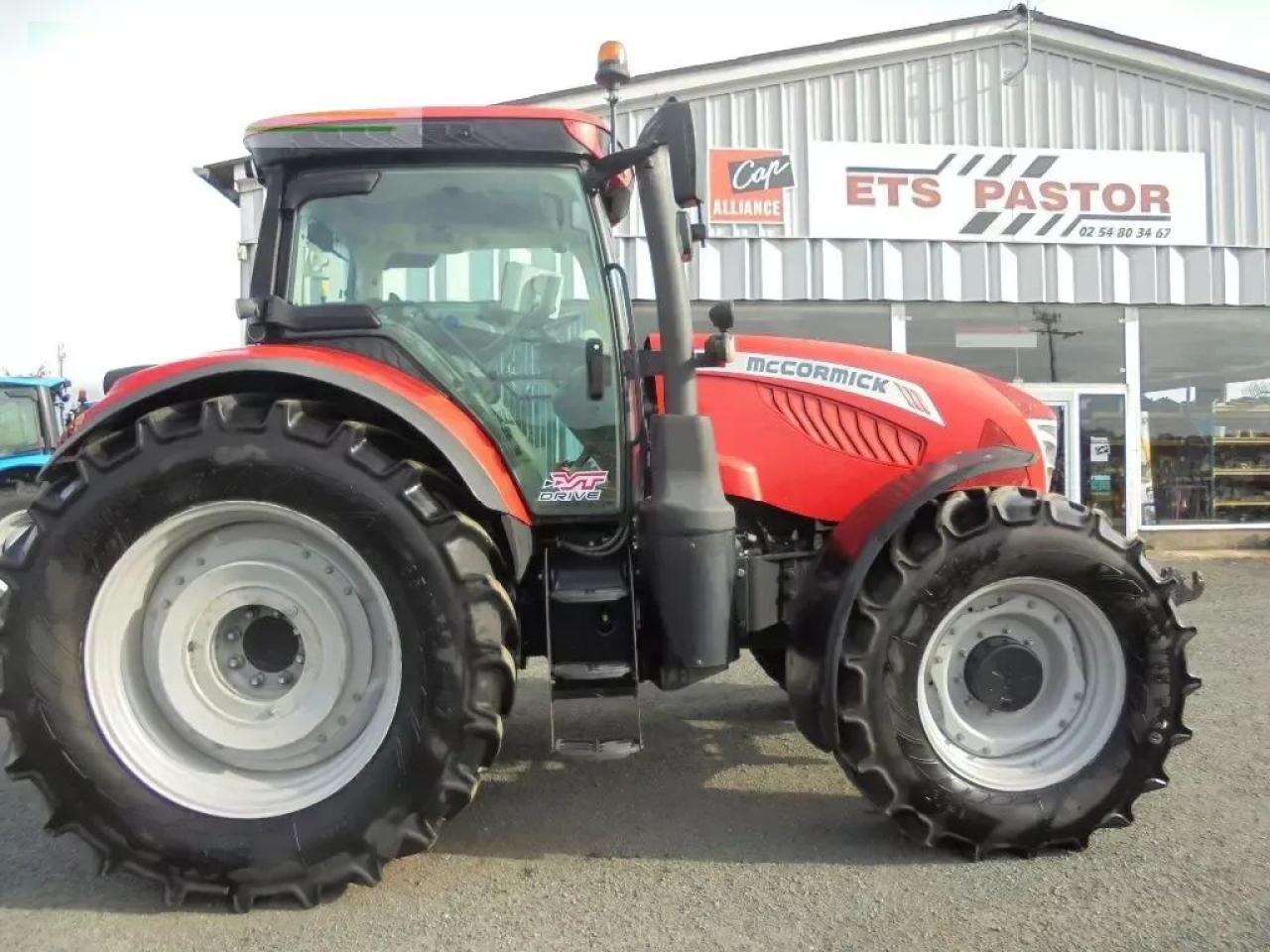 McCormick x7-690p - Tractor: foto 1 McCormick x7-690p - Tractor: foto 1