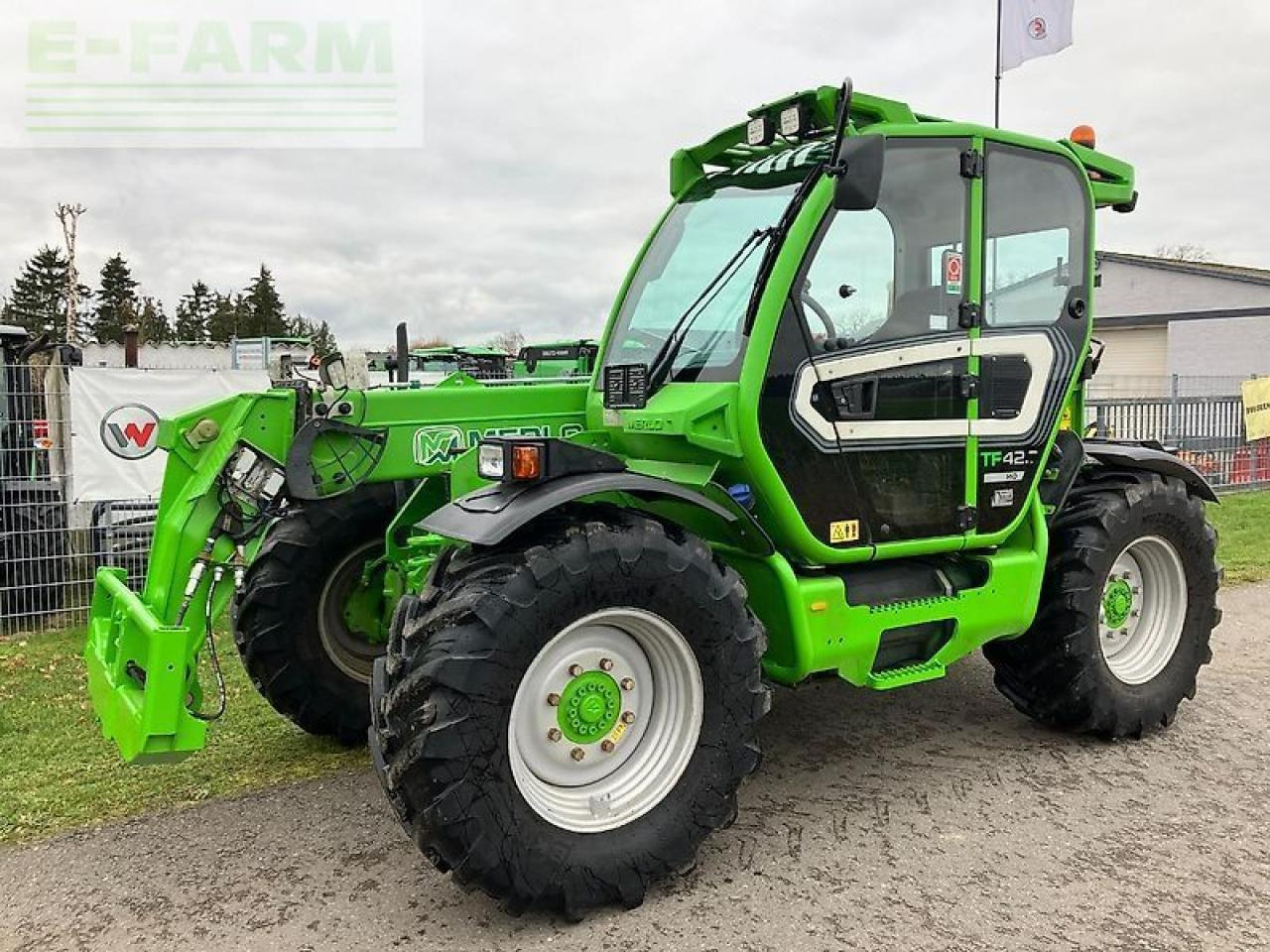 Merlo turbofarmer tf 42.7-140 - Manipulador telescópico: foto 1 Merlo turbofarmer tf 42.7-140 - Manipulador telescópico: foto 1