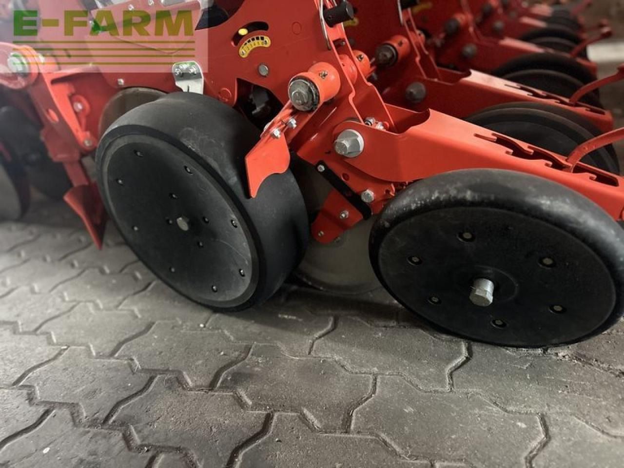 Mustang mte 300 r 6-reihig - Sembradora de precisión: foto 5 Mustang mte 300 r 6-reihig - Sembradora de precisión: foto 5