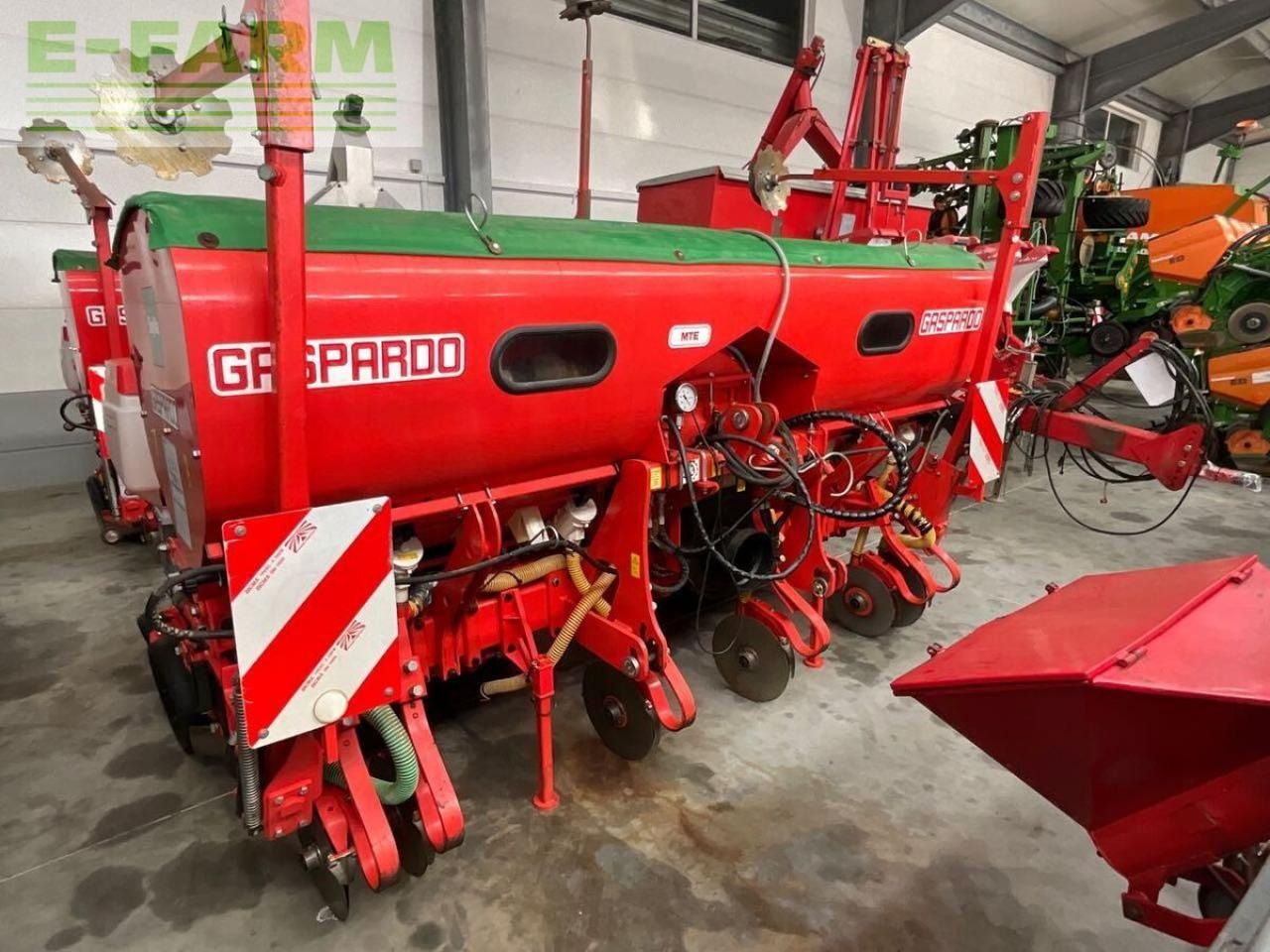 Mustang mter 300 - Sembradora de precisión: foto 1 Mustang mter 300 - Sembradora de precisión: foto 1