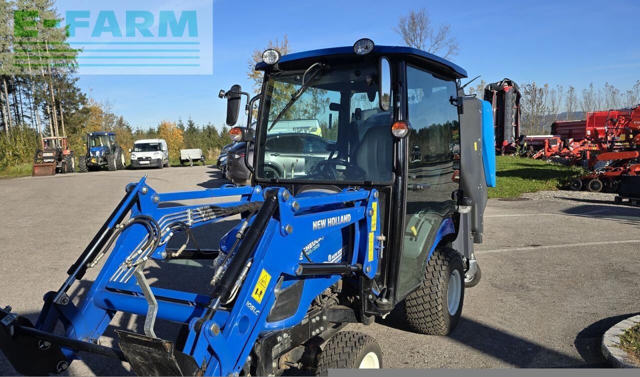 New Holland boomer 25 c - Tractor: foto 1 New Holland boomer 25 c - Tractor: foto 1