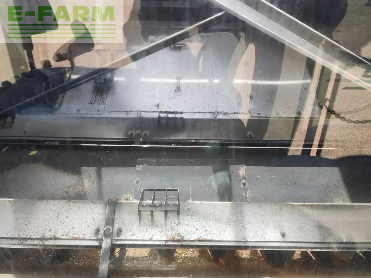 New Holland cr9080 - Cosechadora de granos: foto 5 New Holland cr9080 - Cosechadora de granos: foto 5