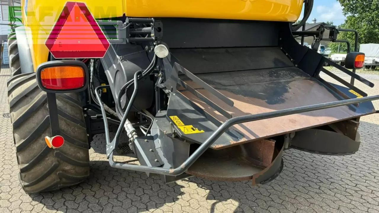 New Holland cr9090 cr9090 - Cosechadora de granos: foto 5 New Holland cr9090 cr9090 - Cosechadora de granos: foto 5