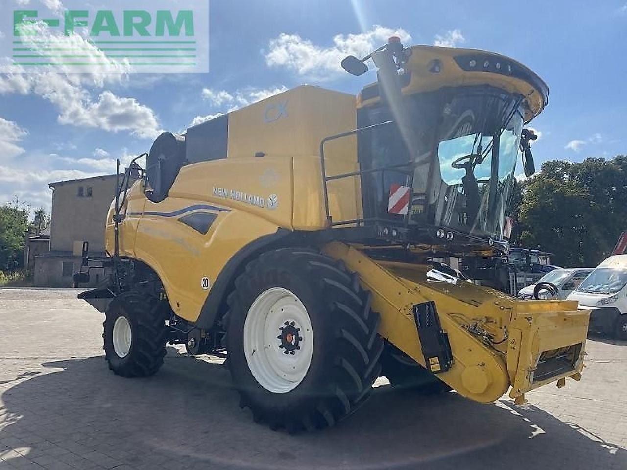 Cosechadora de granos New Holland cx 8.90: foto 6