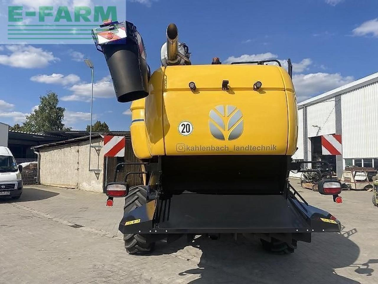 Cosechadora de granos New Holland cx 8.90: foto 8