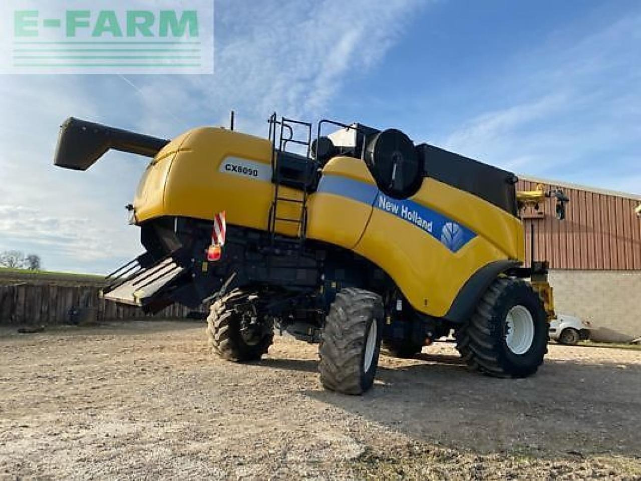 New Holland cx 8090 - Cosechadora de granos: foto 5 New Holland cx 8090 - Cosechadora de granos: foto 5