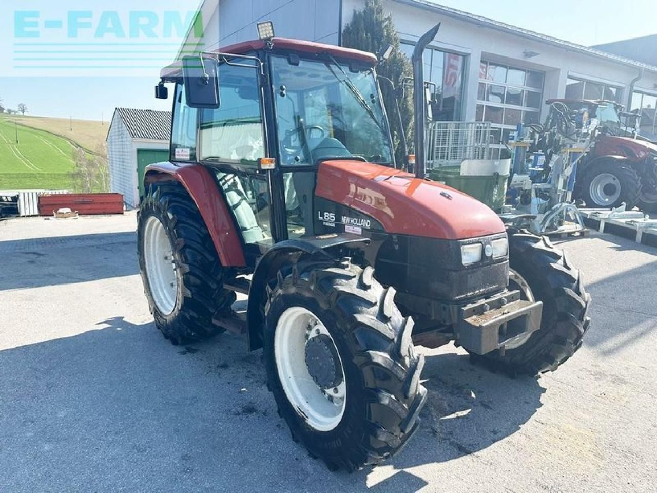 New Holland l 85 dt / 6635 de luxe - Tractor: foto 3 New Holland l 85 dt / 6635 de luxe - Tractor: foto 3