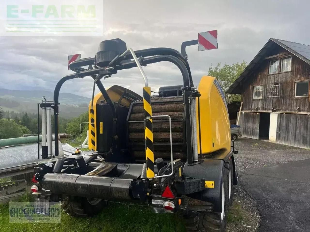 New Holland new holland roll baler 125 combi - Empacadora de pacas cuadradas: foto 3 New Holland new holland roll baler 125 combi - Empacadora de pacas cuadradas: foto 3