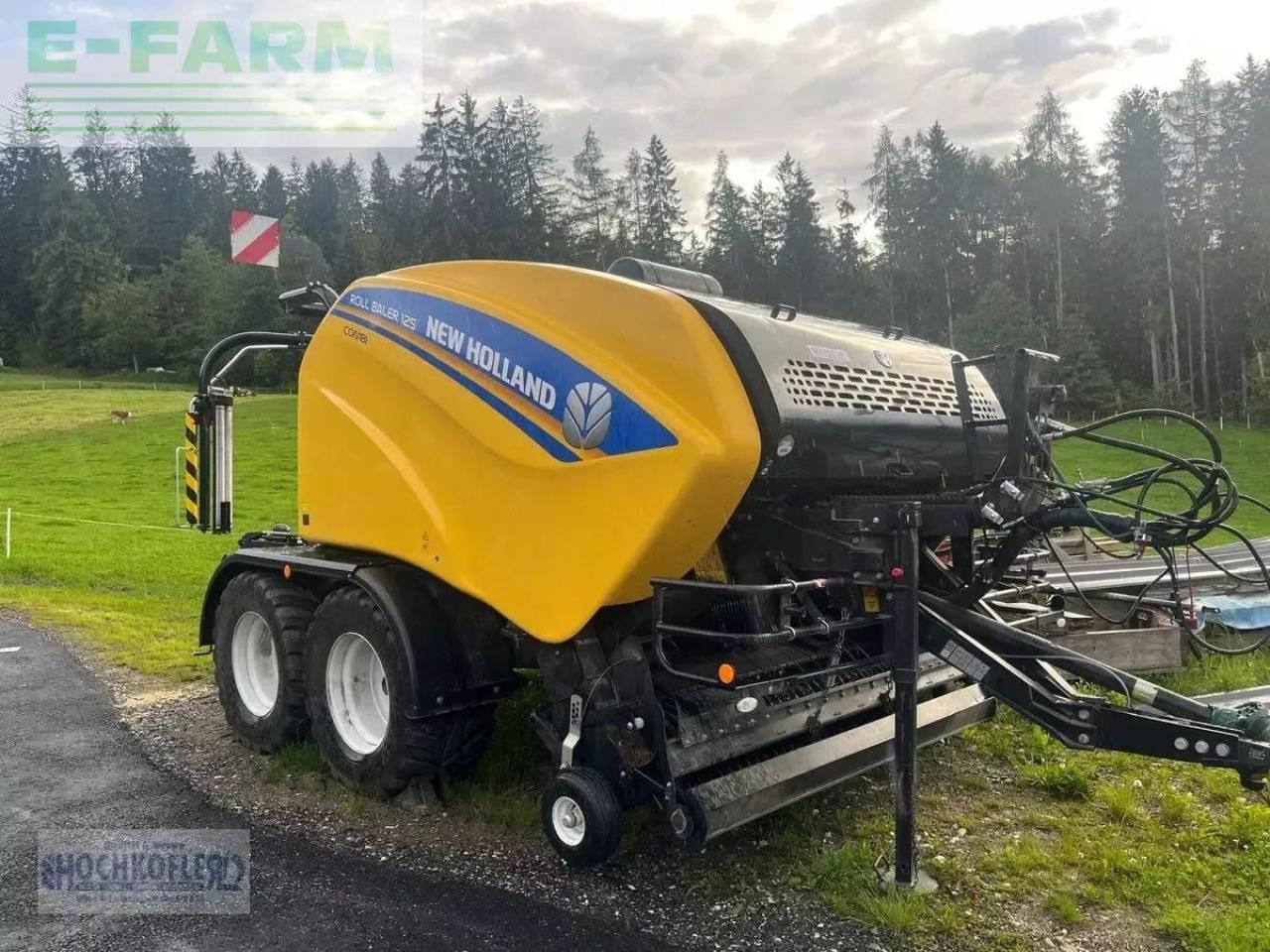 New Holland new holland roll baler 125 combi - Empacadora de pacas cuadradas: foto 1 New Holland new holland roll baler 125 combi - Empacadora de pacas cuadradas: foto 1
