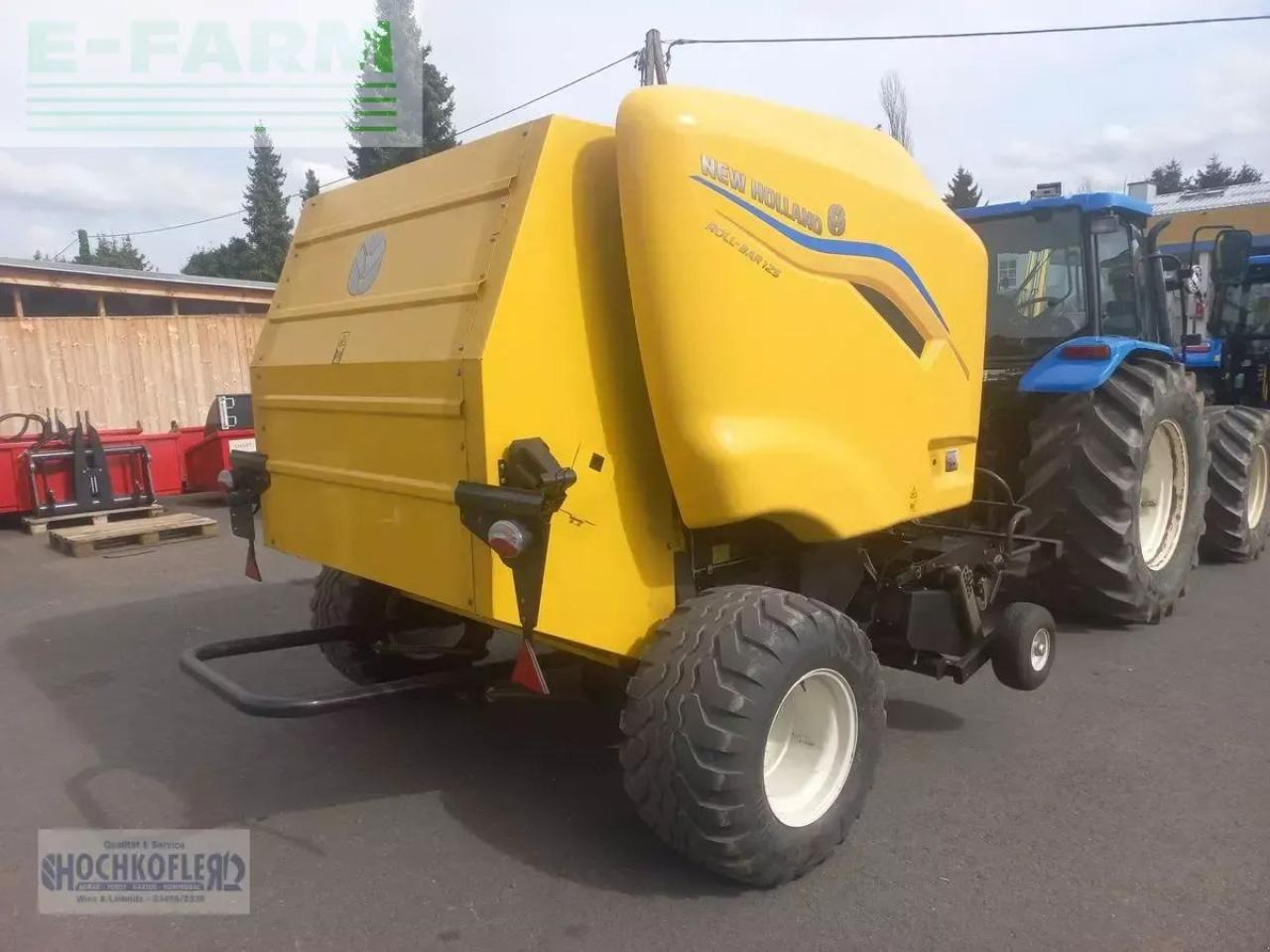 New Holland roll bar 125 - Empacadora de pacas cuadradas: foto 3 New Holland roll bar 125 - Empacadora de pacas cuadradas: foto 3