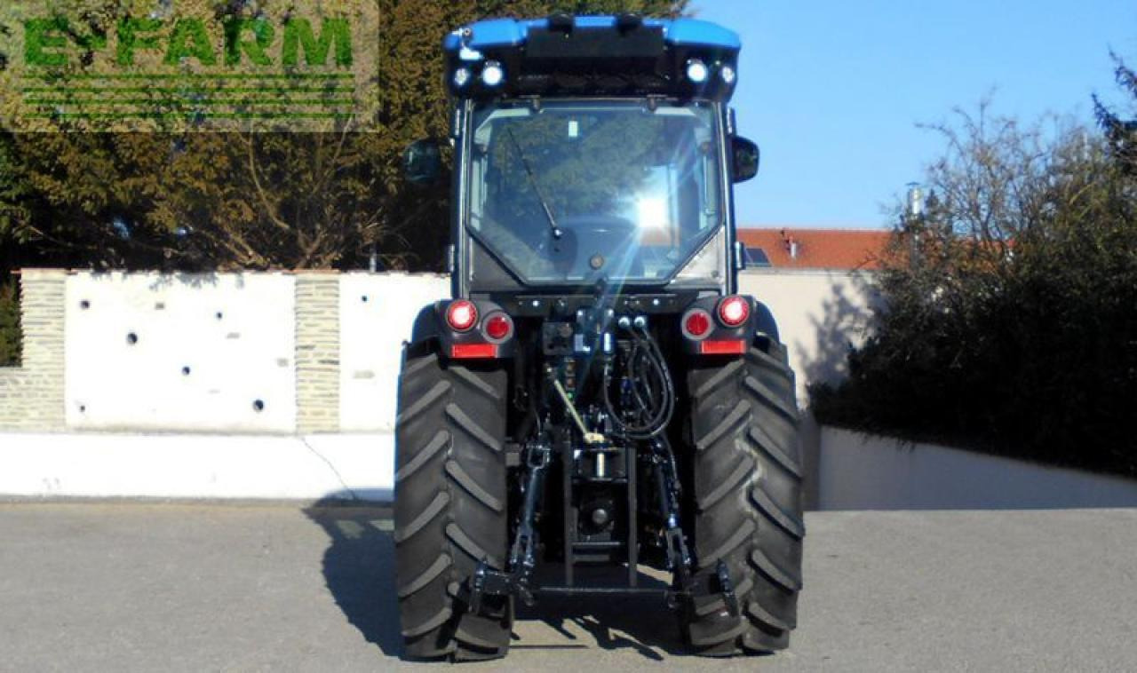 New Holland t4.100 f (stage v) F - Tractor: foto 5 New Holland t4.100 f (stage v) F - Tractor: foto 5