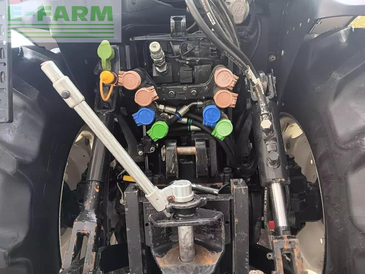 Tractor New Holland t4.90 f F: foto 18