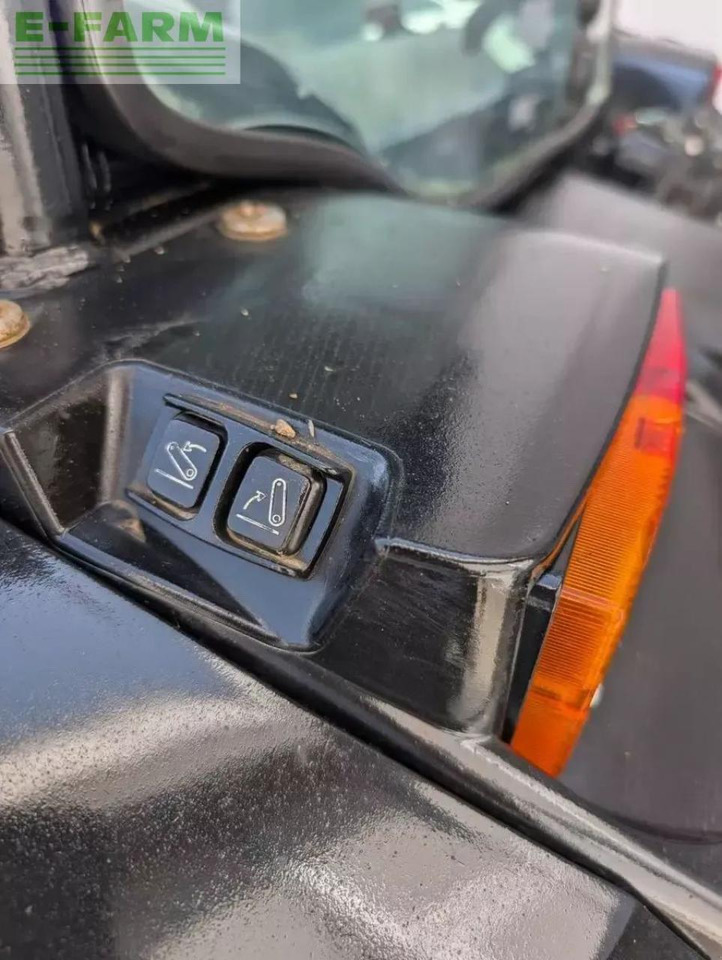 Tractor New Holland t4.90 f F: foto 24