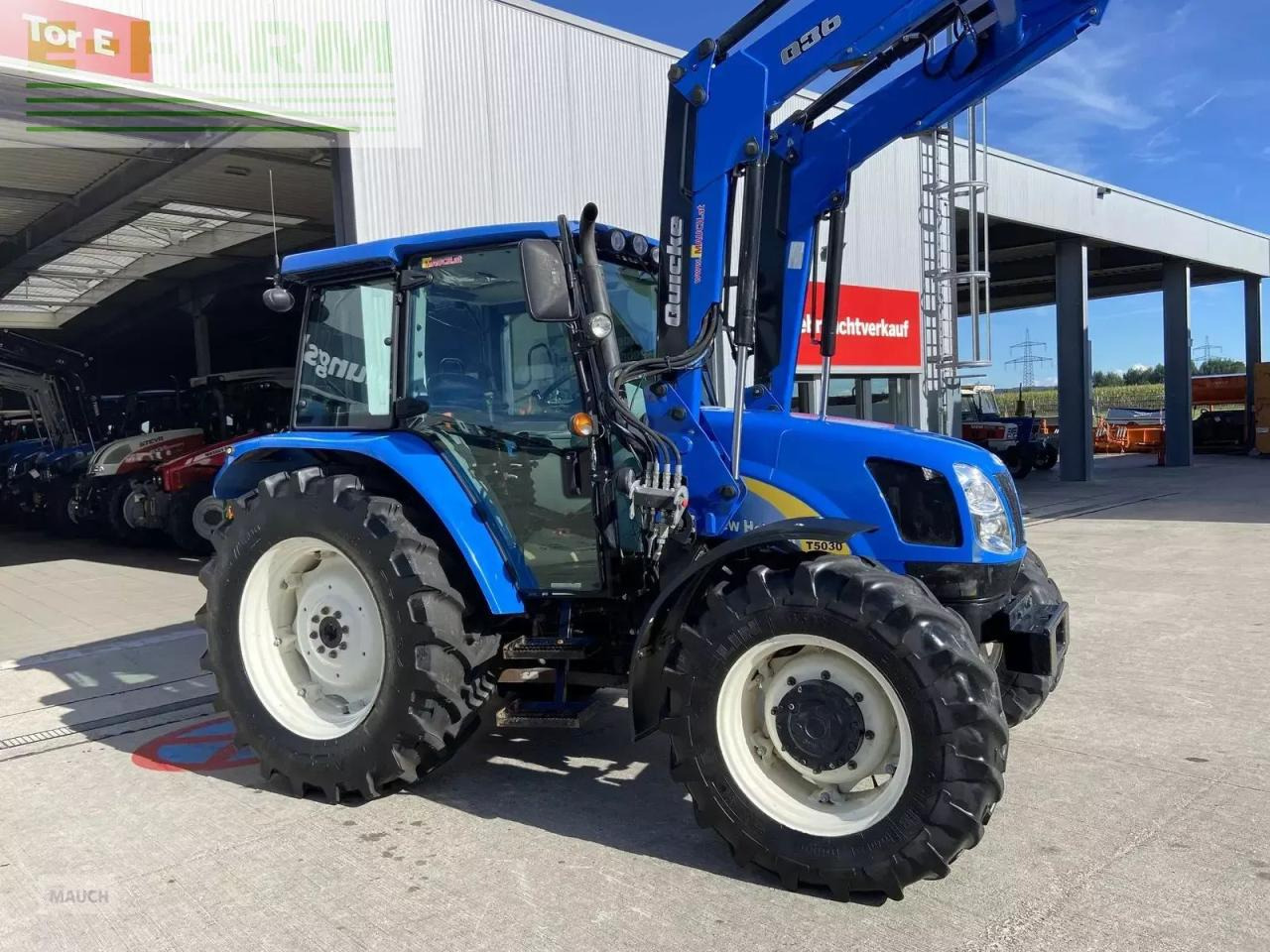 New Holland t5030 - Tractor: foto 4 New Holland t5030 - Tractor: foto 4
