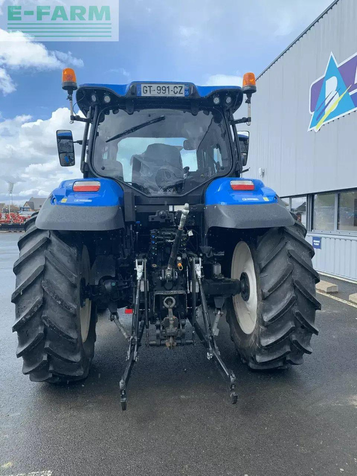 Tractor New Holland t6.145 dynamic command: foto 9 Tractor New Holland t6.145 dynamic command: foto 9