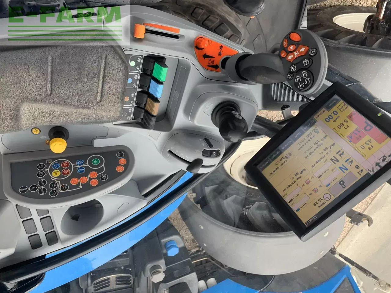 Tractor New Holland t6.165 autocommand t4b: foto 7 Tractor New Holland t6.165 autocommand t4b: foto 7