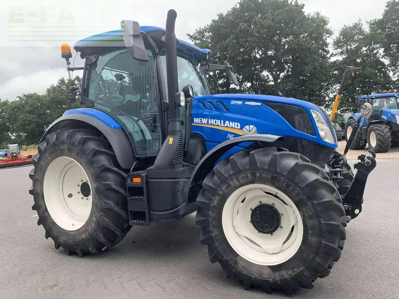 Tractor New Holland t6.165 autocommand t4b: foto 8 Tractor New Holland t6.165 autocommand t4b: foto 8