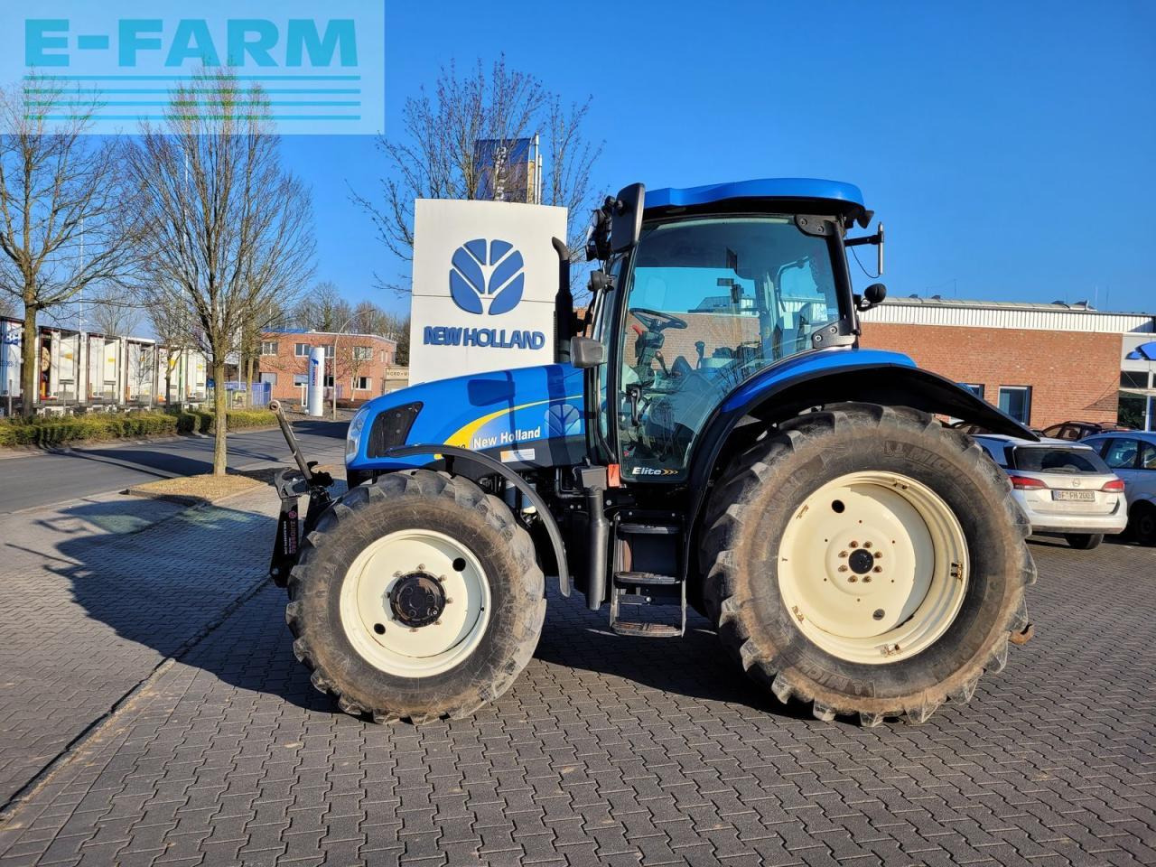 New Holland t6020 elite Elite - Tractor: foto 1 New Holland t6020 elite Elite - Tractor: foto 1