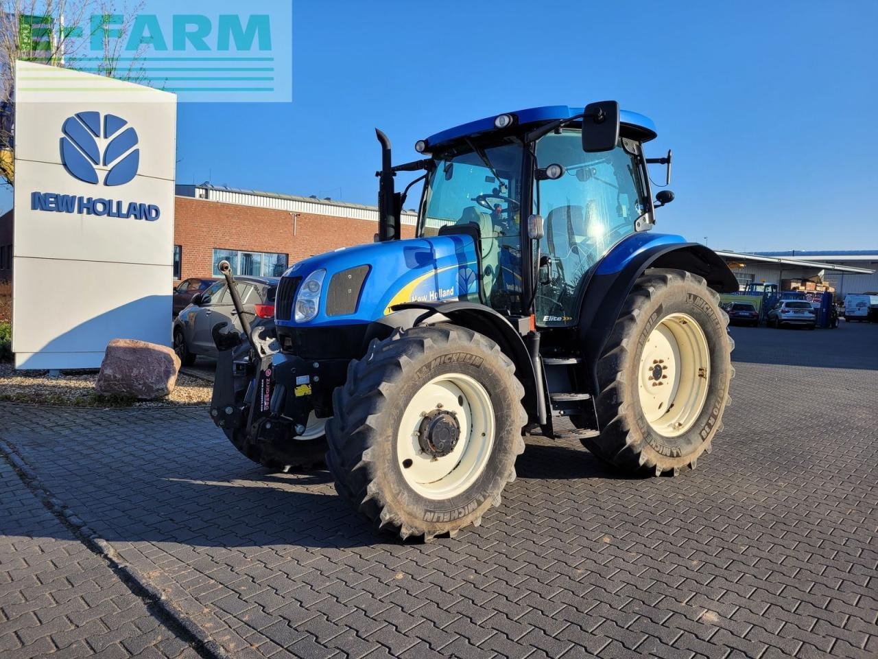 New Holland t6020 elite Elite - Tractor: foto 2 New Holland t6020 elite Elite - Tractor: foto 2