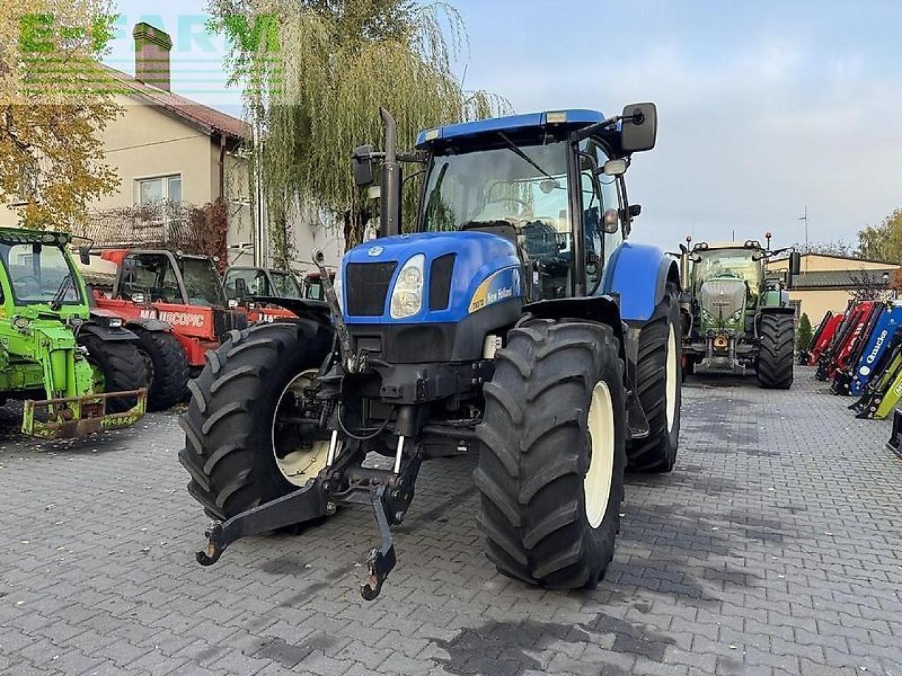 New Holland t6070 powercommand - Tractor: foto 2 New Holland t6070 powercommand - Tractor: foto 2