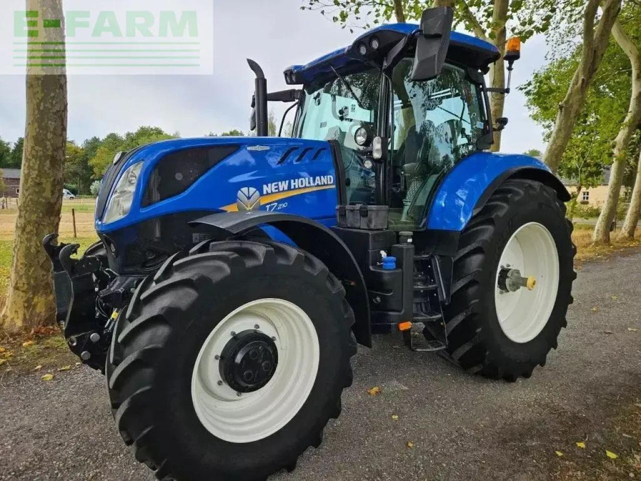 New Holland t7.210 ac auto command ( t7.225 t7.190 t7.175 t7.165 ) t7.210 ac - Tractor: foto 2 New Holland t7.210 ac auto command ( t7.225 t7.190 t7.175 t7.165 ) t7.210 ac - Tractor: foto 2