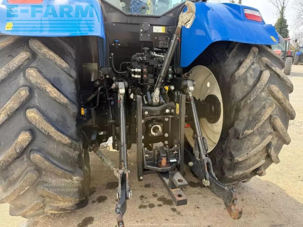 New Holland t7.230 pc - Tractor: foto 5 New Holland t7.230 pc - Tractor: foto 5