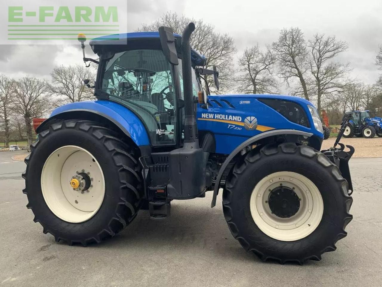 New Holland t7.230 pc s5 - Tractor: foto 3 New Holland t7.230 pc s5 - Tractor: foto 3