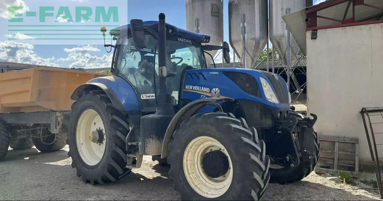 New Holland t7.245 ac n°25 - Tractor: foto 1 New Holland t7.245 ac n°25 - Tractor: foto 1