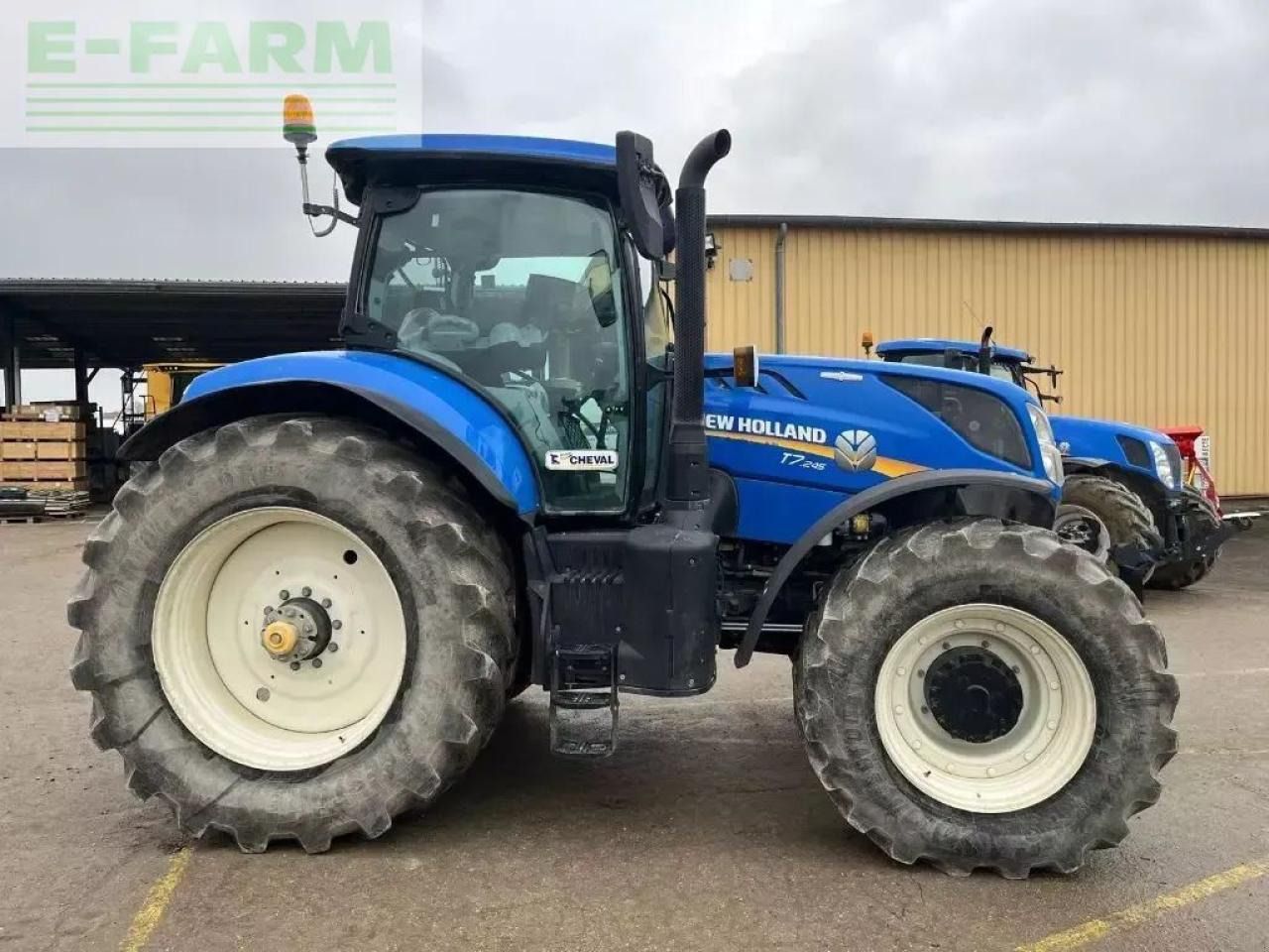 New Holland t7.245 ac n°29 - Tractor: foto 5 New Holland t7.245 ac n°29 - Tractor: foto 5