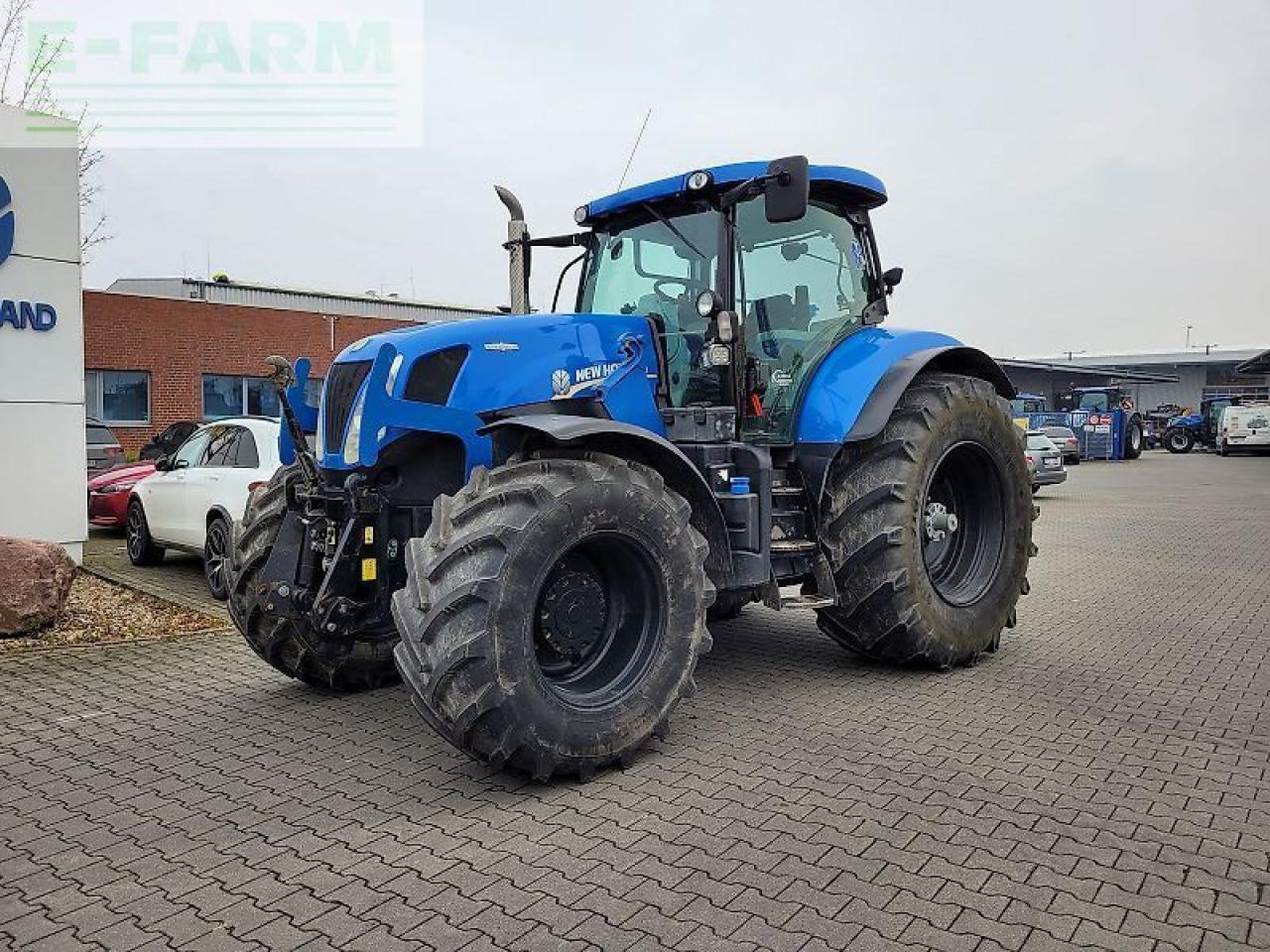 New Holland t7.250 ac - Tractor: foto 2 New Holland t7.250 ac - Tractor: foto 2